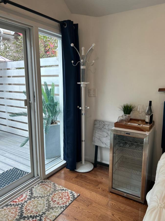 Adorable 1 Bedroom Cottage New York Dış mekan fotoğraf